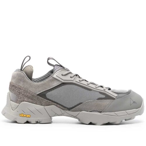 ZAPATILLAS LHAKPA GRIS LOGO BORDADO ROA