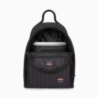 Mochila Quilted Padded Pak'r CG Black Eastpak