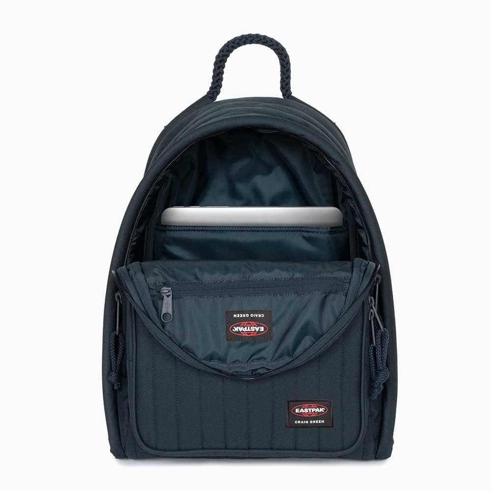 Mochila Quilted Padded Pak'r CG Navy Eastpak