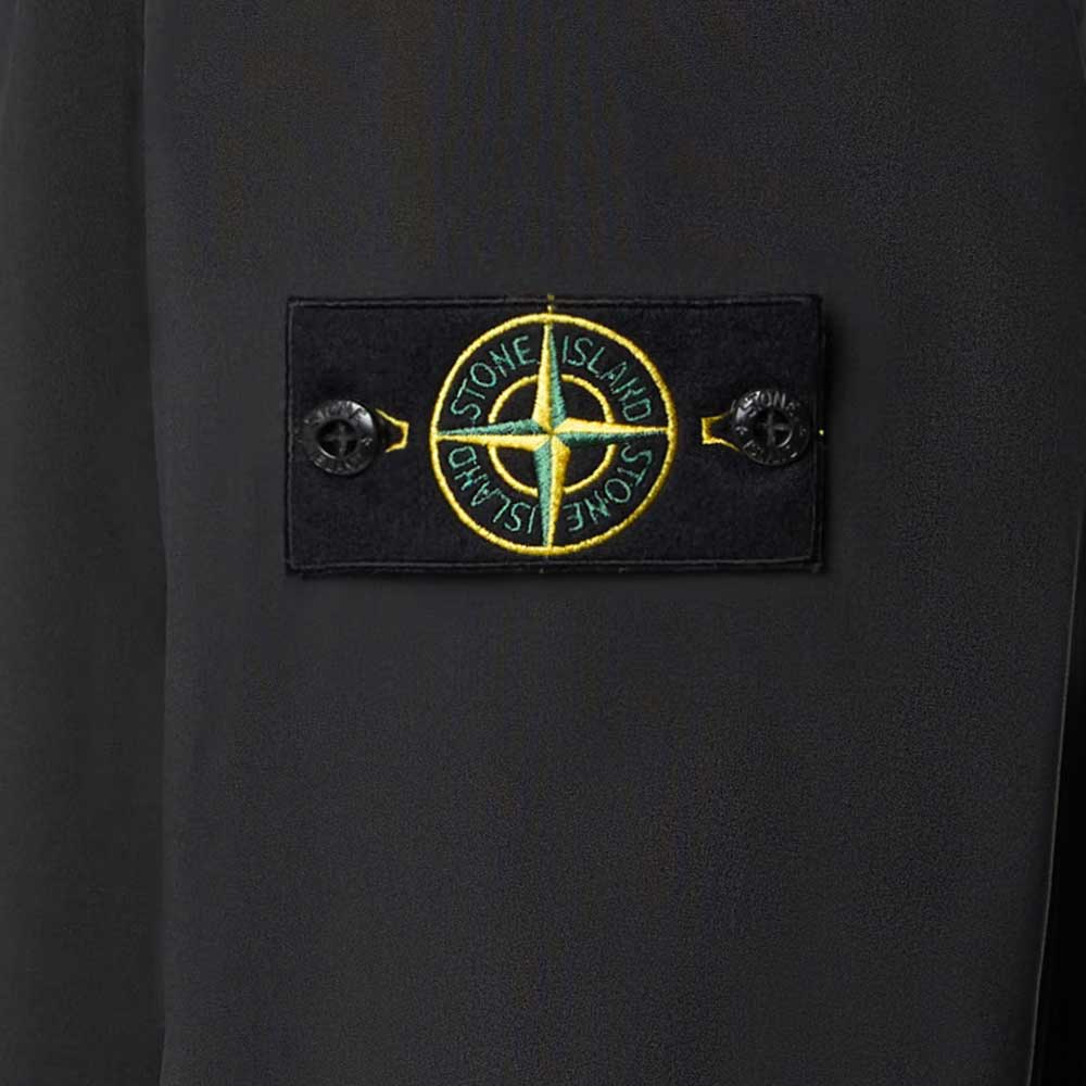 Chaqueta con capucha Q100004 en poliéster Recichado Stone Island Azul Marino