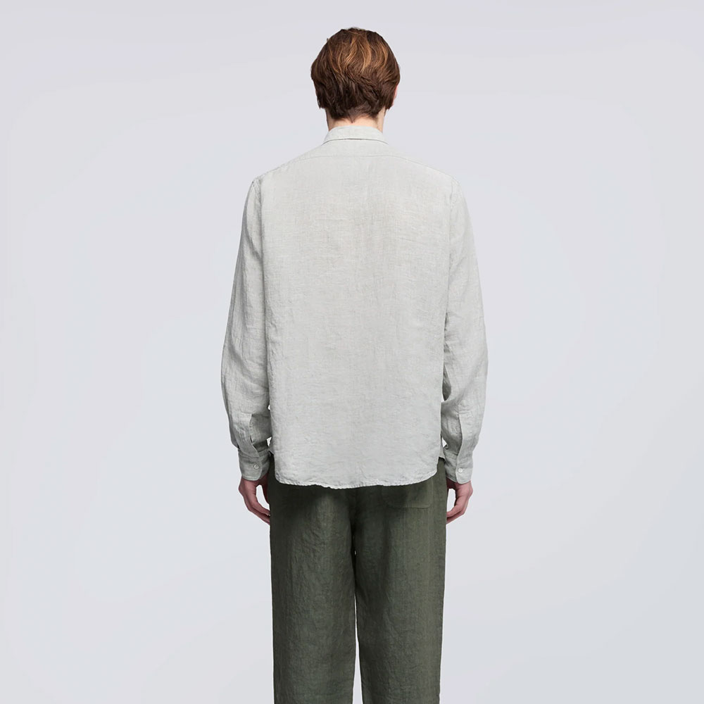 Aspesi camisa Comma en lino desvaído verde salvia