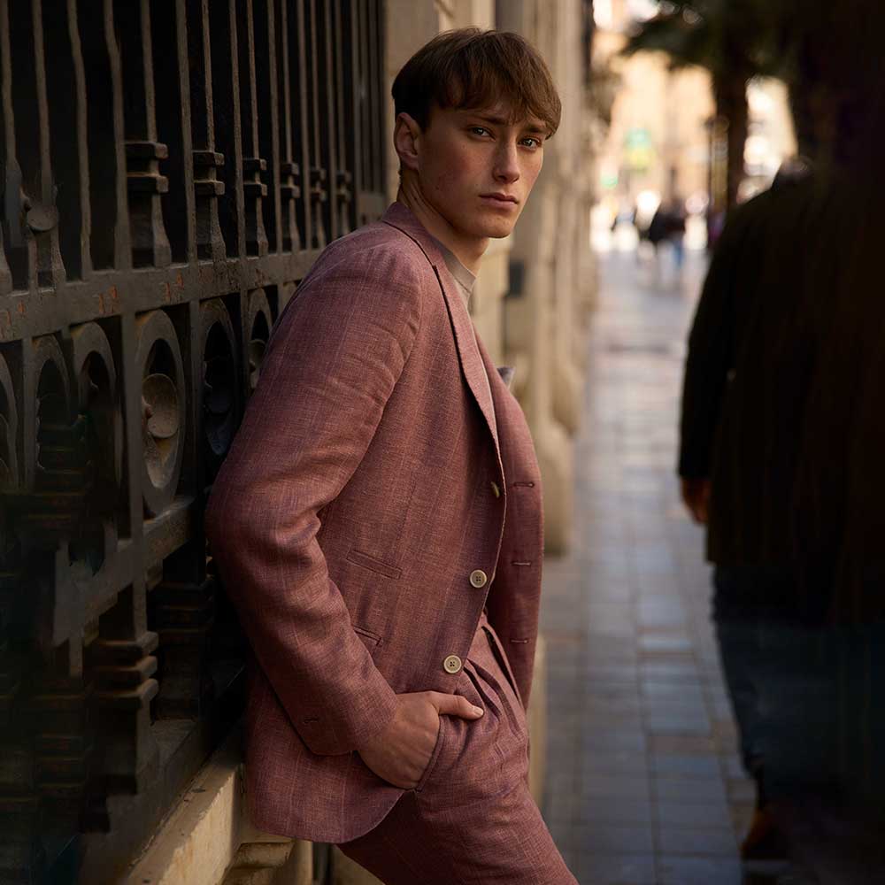 Traje Eleventy Milano slim en lino, cachemira y seda color arcilla