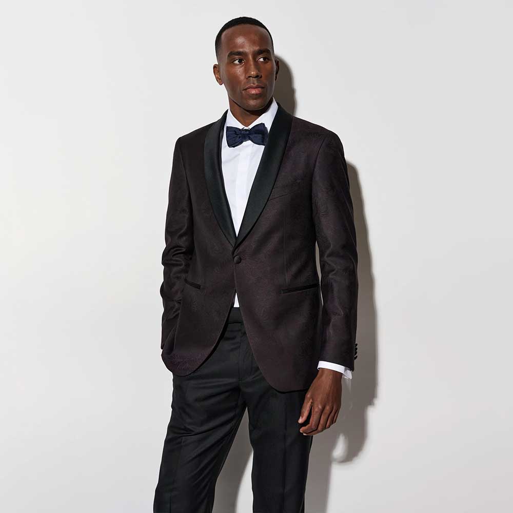 Cómo elegir traje de novio en Valencia