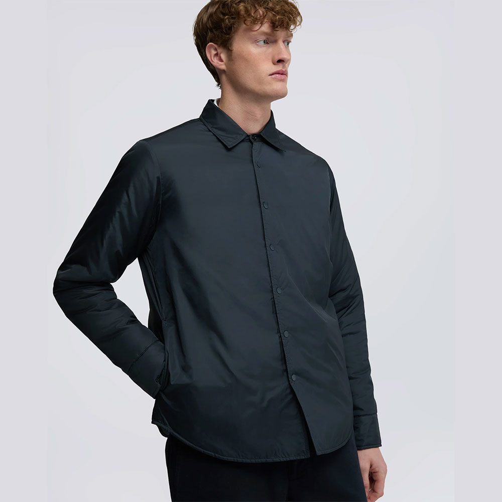 Aspesi camisa repelente al agua de nylon azul marino